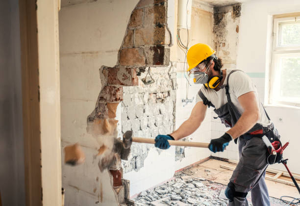 Best Custom Concrete Contractor  in Lansing, MI
